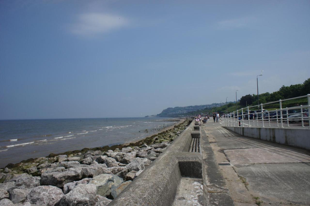 Flat 2 Opposite Travel Lodge 科尔温湾 外观 照片